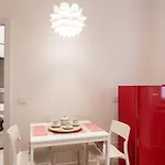Youhosty - Salasco Chic Appartement