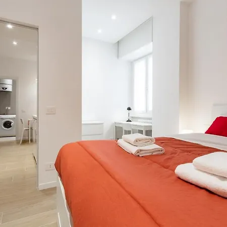 Youhosty - Salasco Chic * Milánó