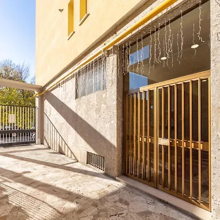 Youhosty - Salasco Chic Milánó