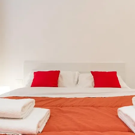 Youhosty - Salasco Chic Apartman